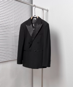 Dior suit