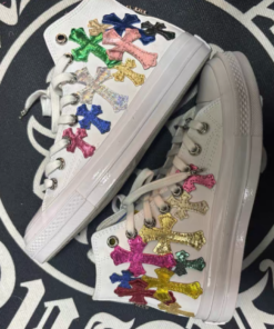 Alternative view of White Converse shoes with colorful cross patterns on the upper, cool.
