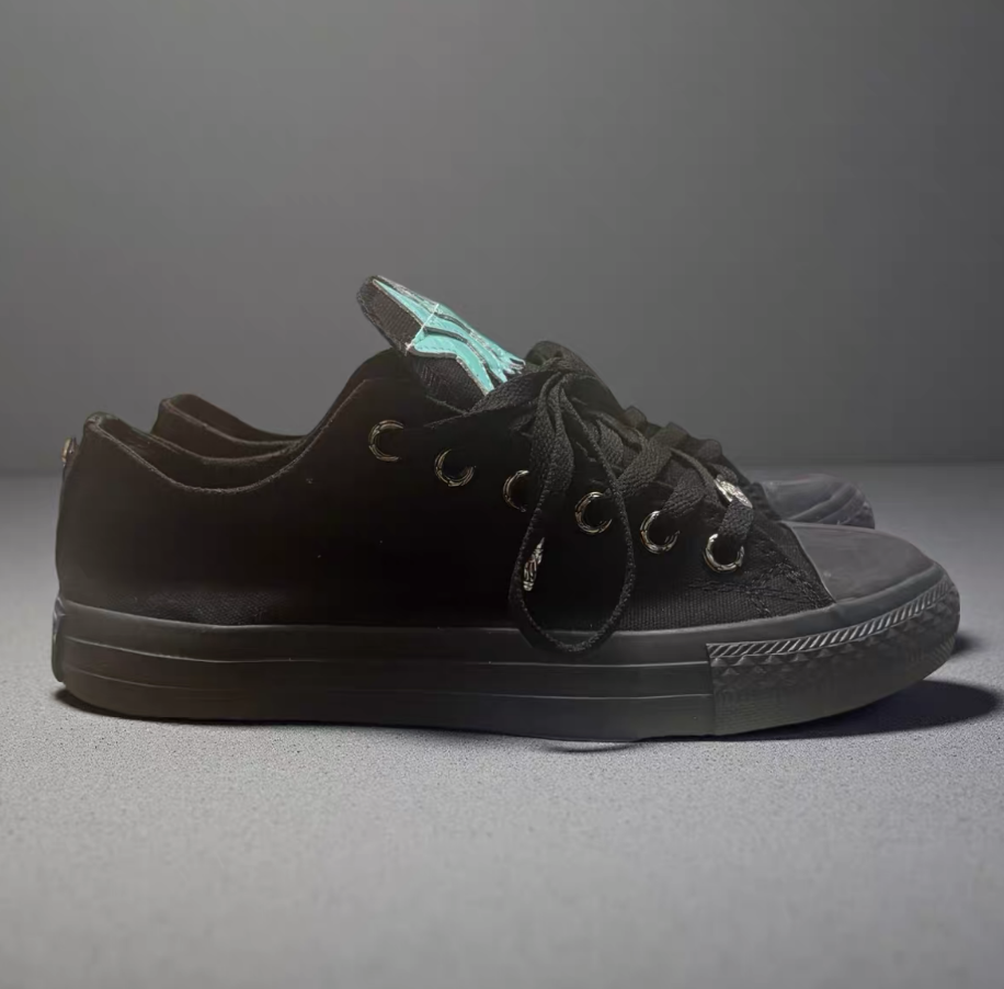 Black Converse shoes with blue star pattern - Image 4
