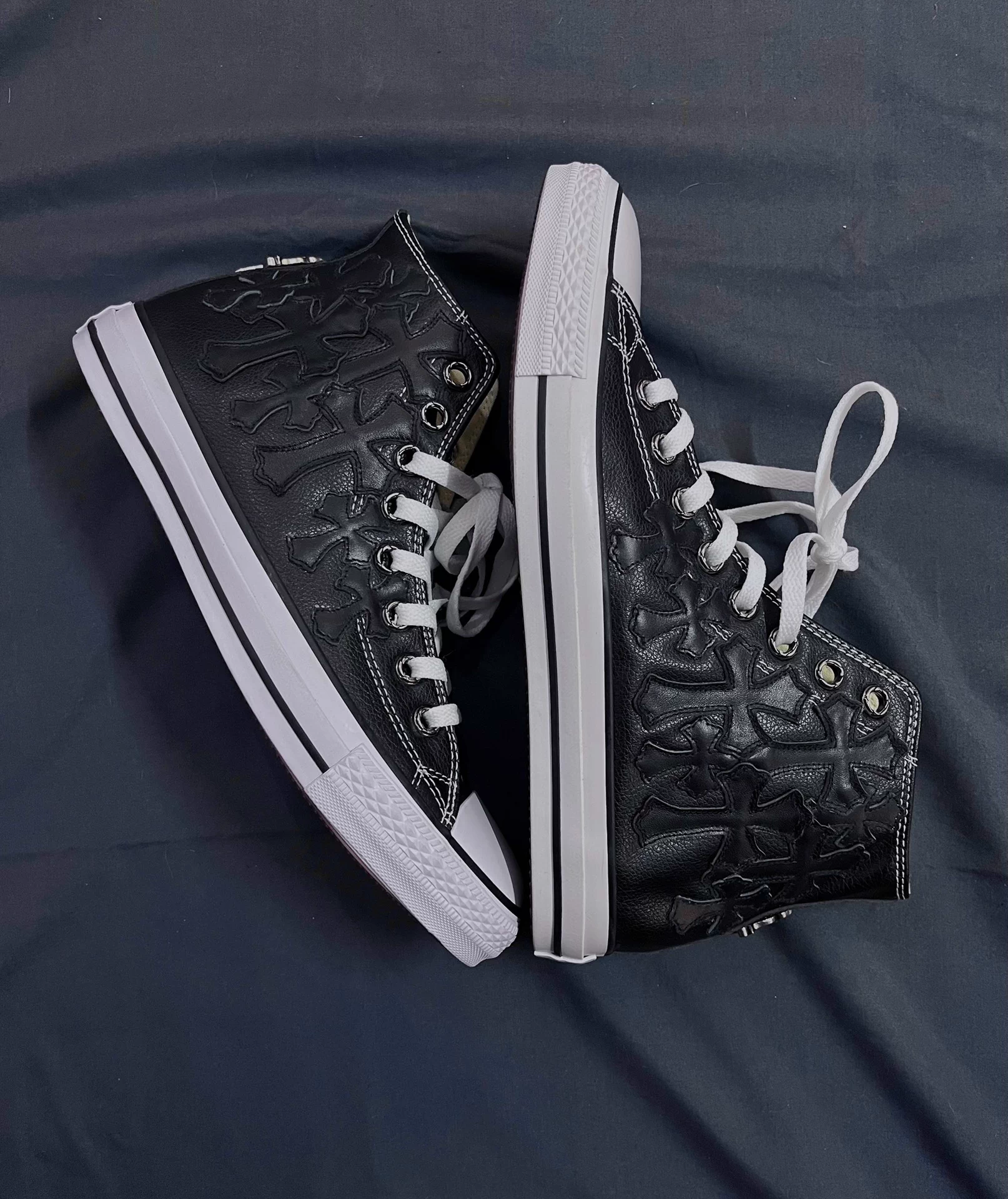 Chromeheart Converse Remake Black Canvas Lipstick - Image 5