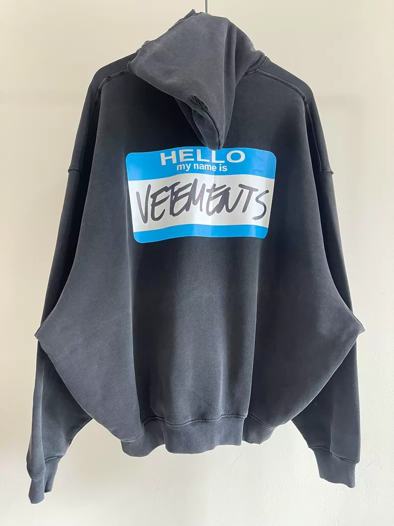 Alternative view of VETEMENTS