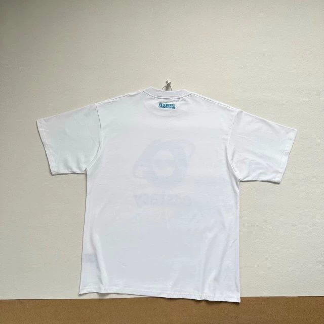 Alternative view of VETEMENTS
