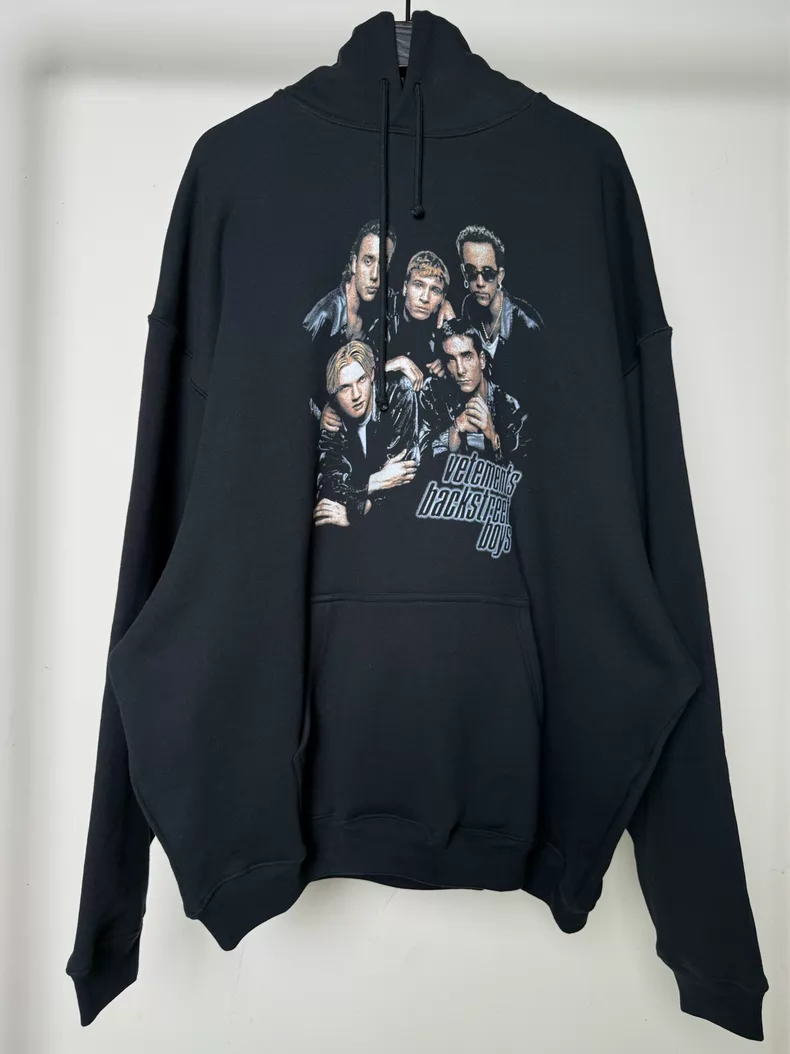 VETEMENTS