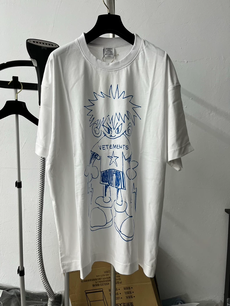 VETEMENTS