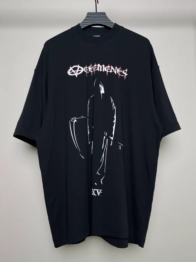 VETEMENTS