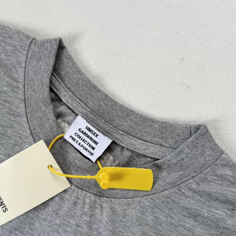 Alternative view of VETEMENTS