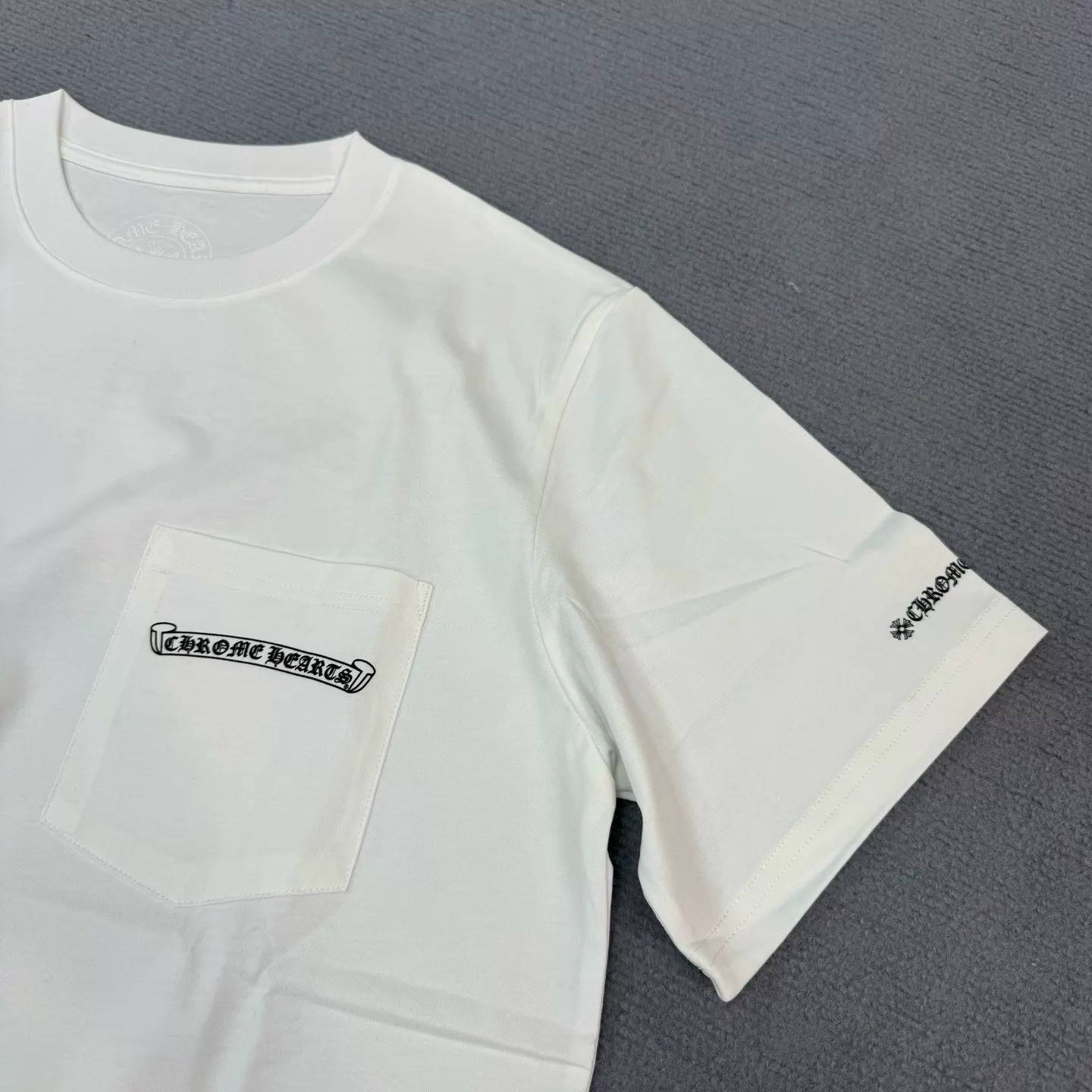 Chrome Hearts Classic Scroll Print White Short Sleeve - Image 5