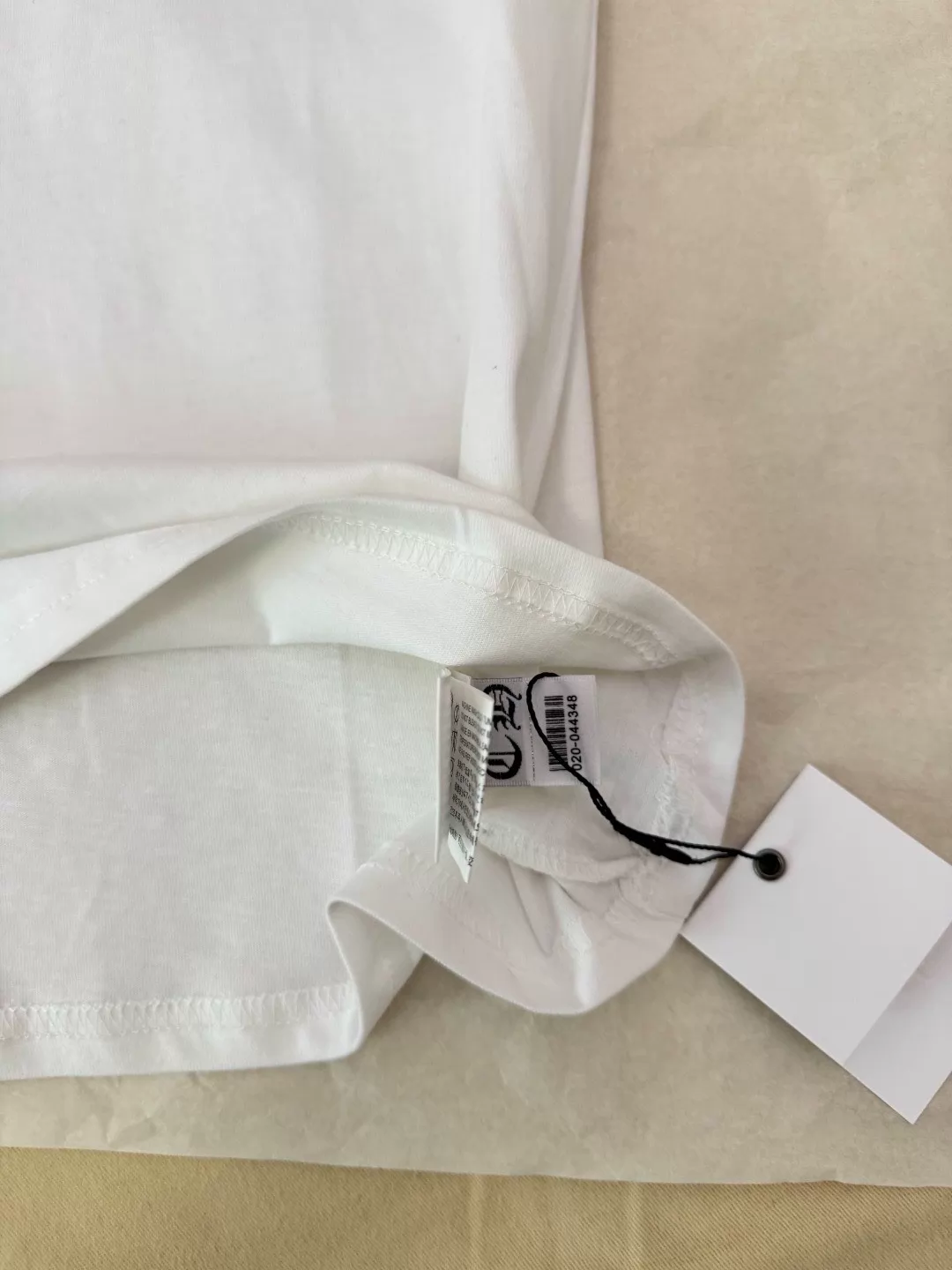 Chrome Hearts Sanskrit sword printed short sleeves - Image 5