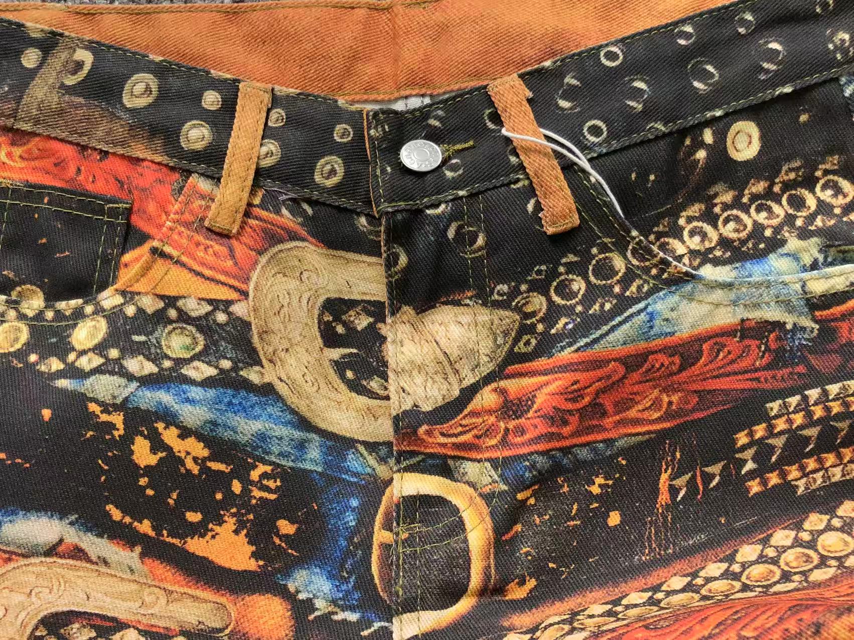 Alternative view of clothing