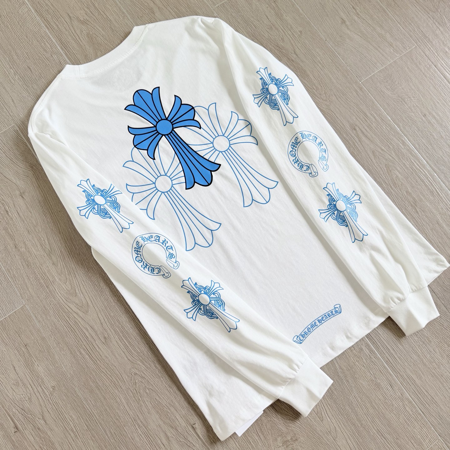 Alternative view of Chrome Hearts Long Sleeves