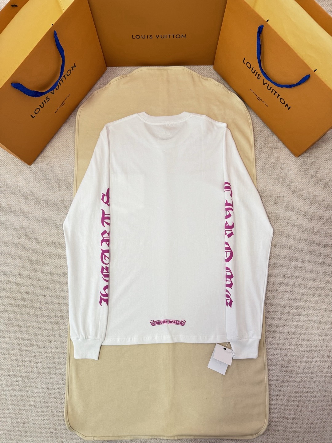 Alternative view of Chrome Hearts Long Sleeves