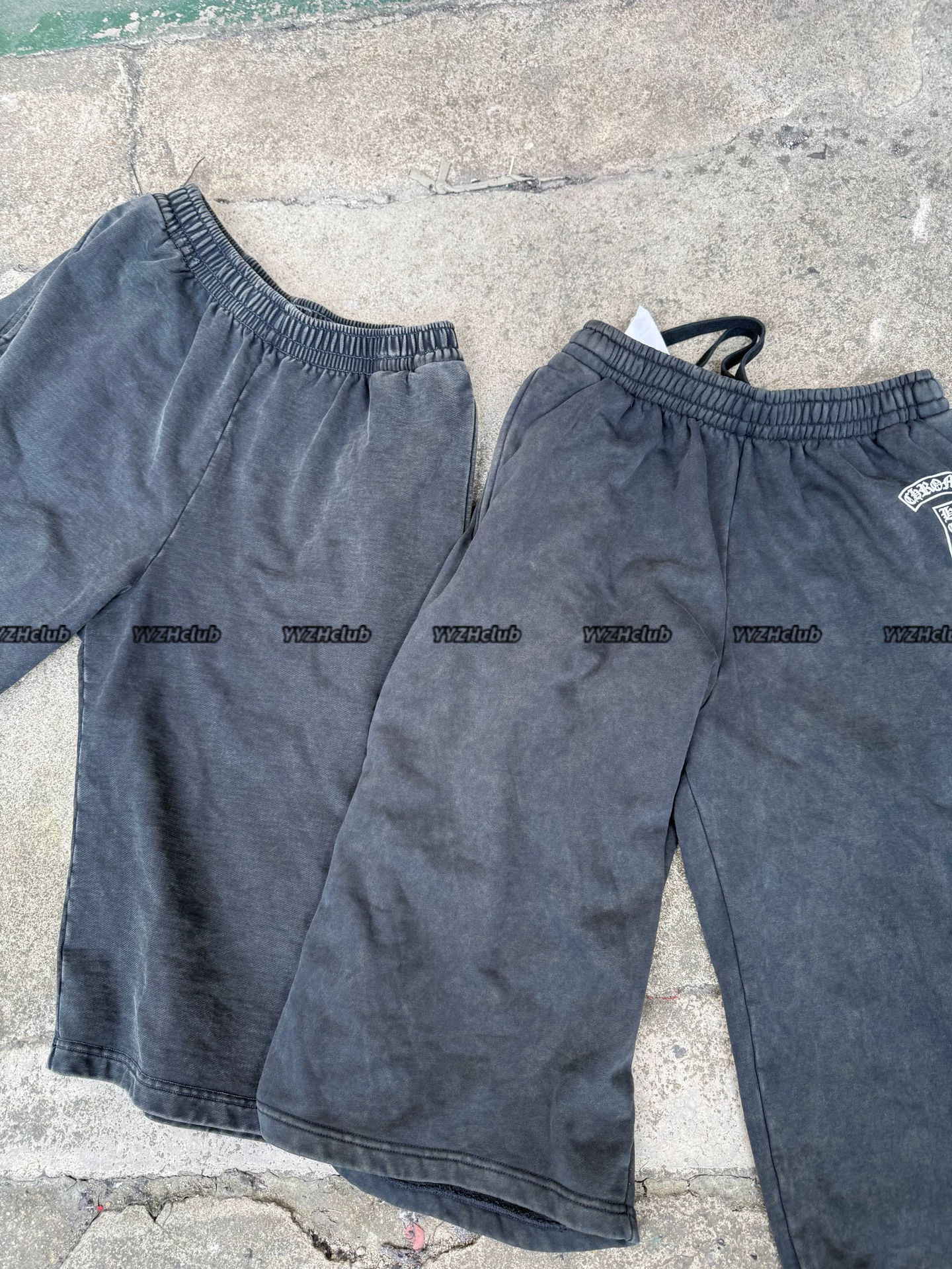 Alternative view of Chrome Hearts Soap & Water Collection Friends & Family Exclusive Washed Distressed Loose-fitting Baby Cropped Pants