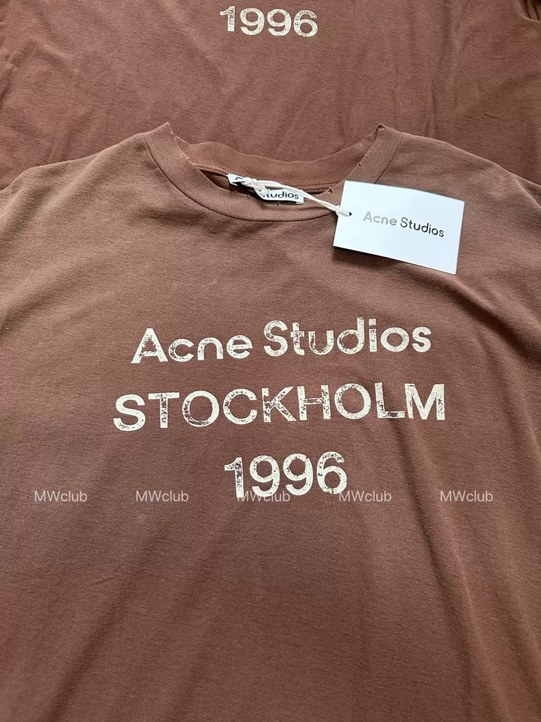 Alternative view of clothing