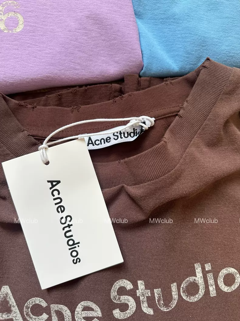 Alternative view of clothing