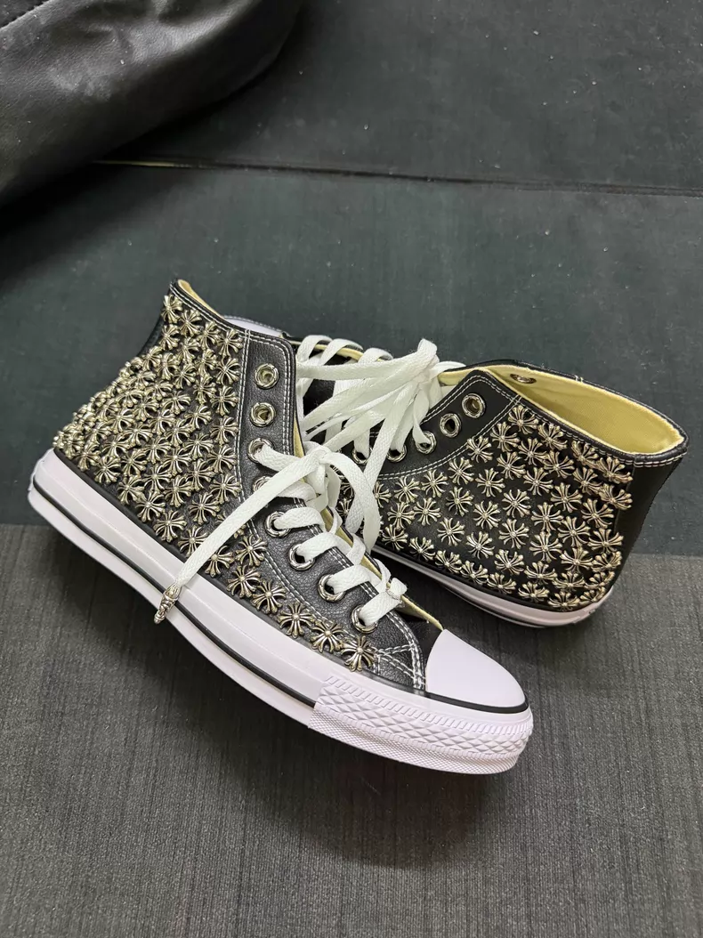Alternative view of shoe