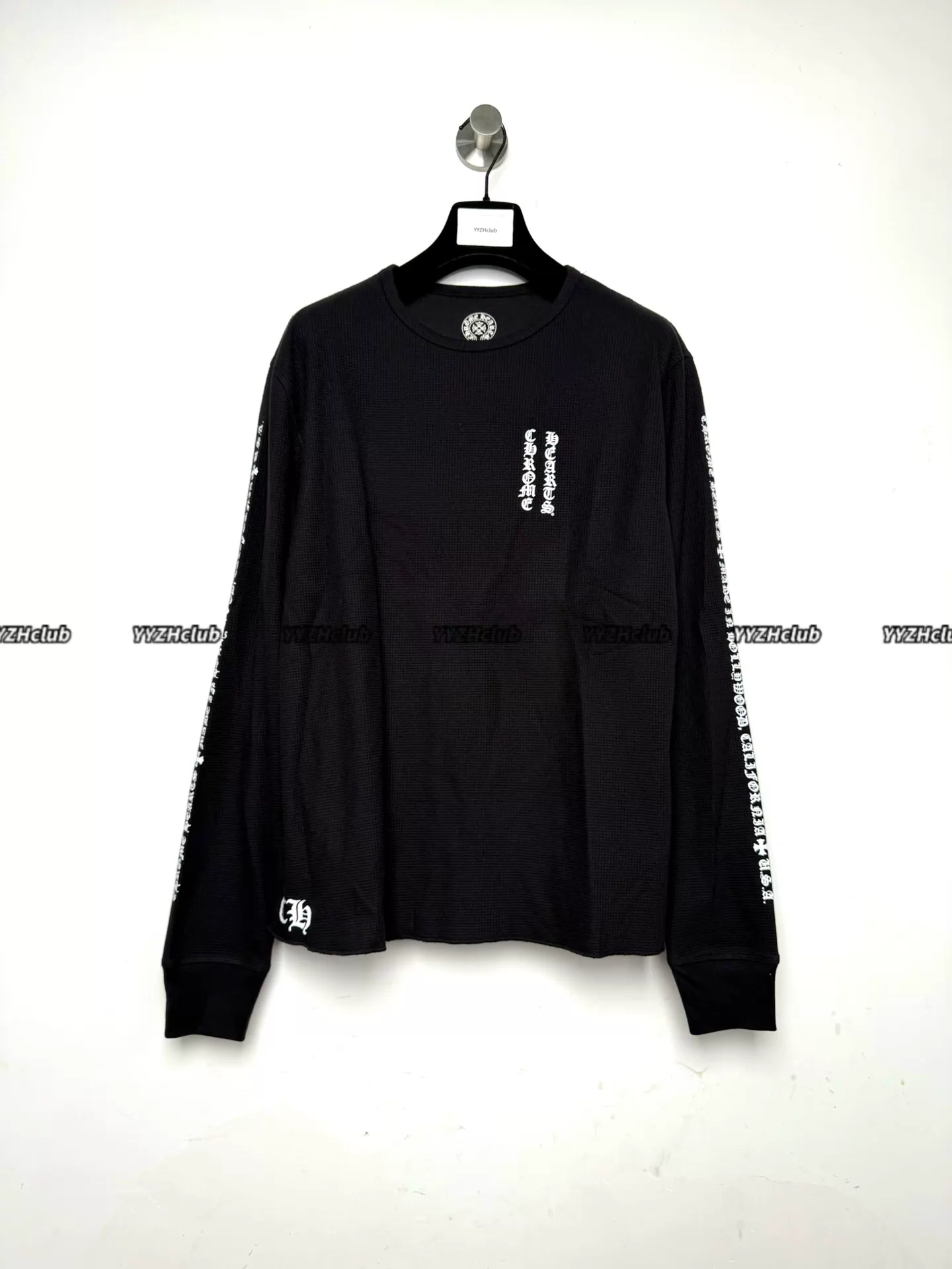 Chrome Hearts Ss/25 New Arrival - Black Waffle Long-Sleeve with Sanskrit and Large Cross Print on Both Arms