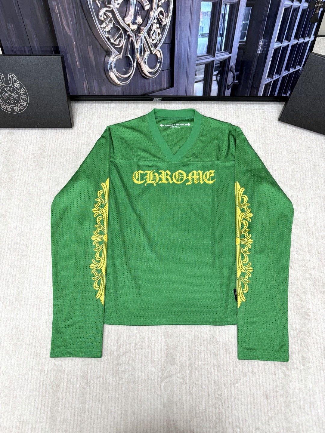 Alternative view of Chrome Hearts Long Sleeves