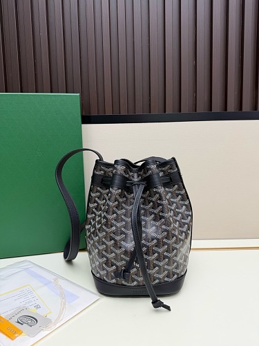 Alternative view of bag