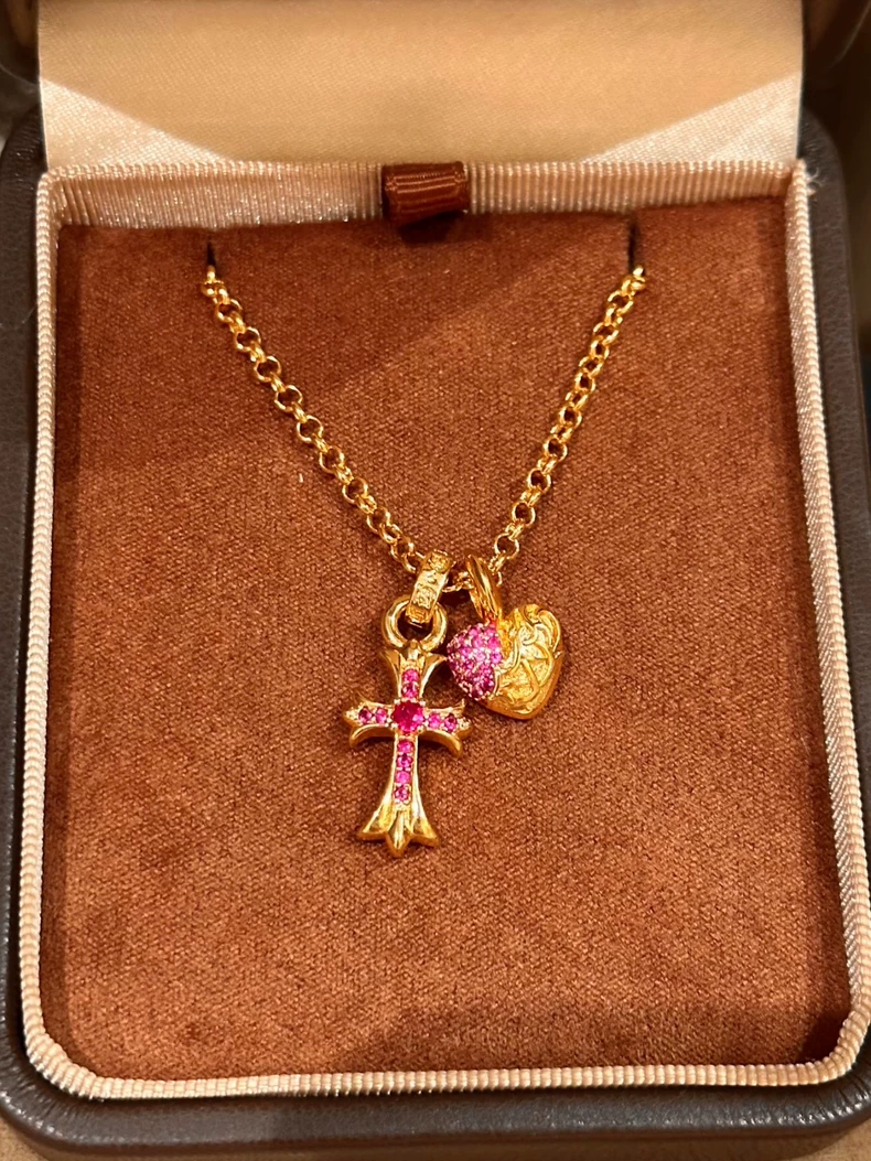 necklace