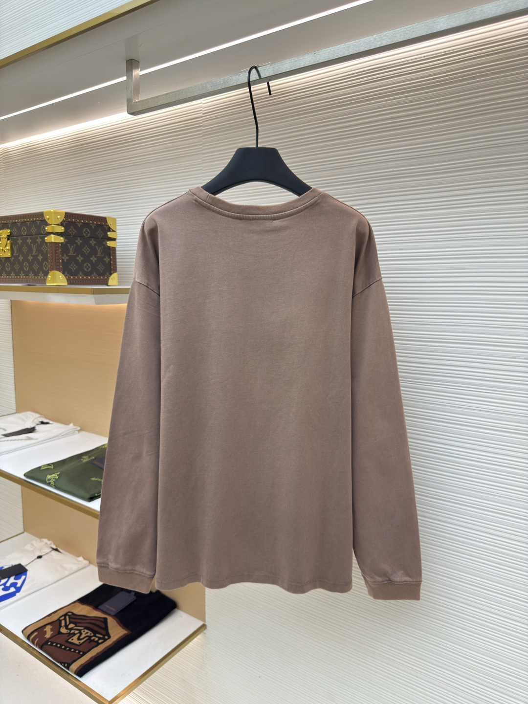 Alternative view of MiuMiu