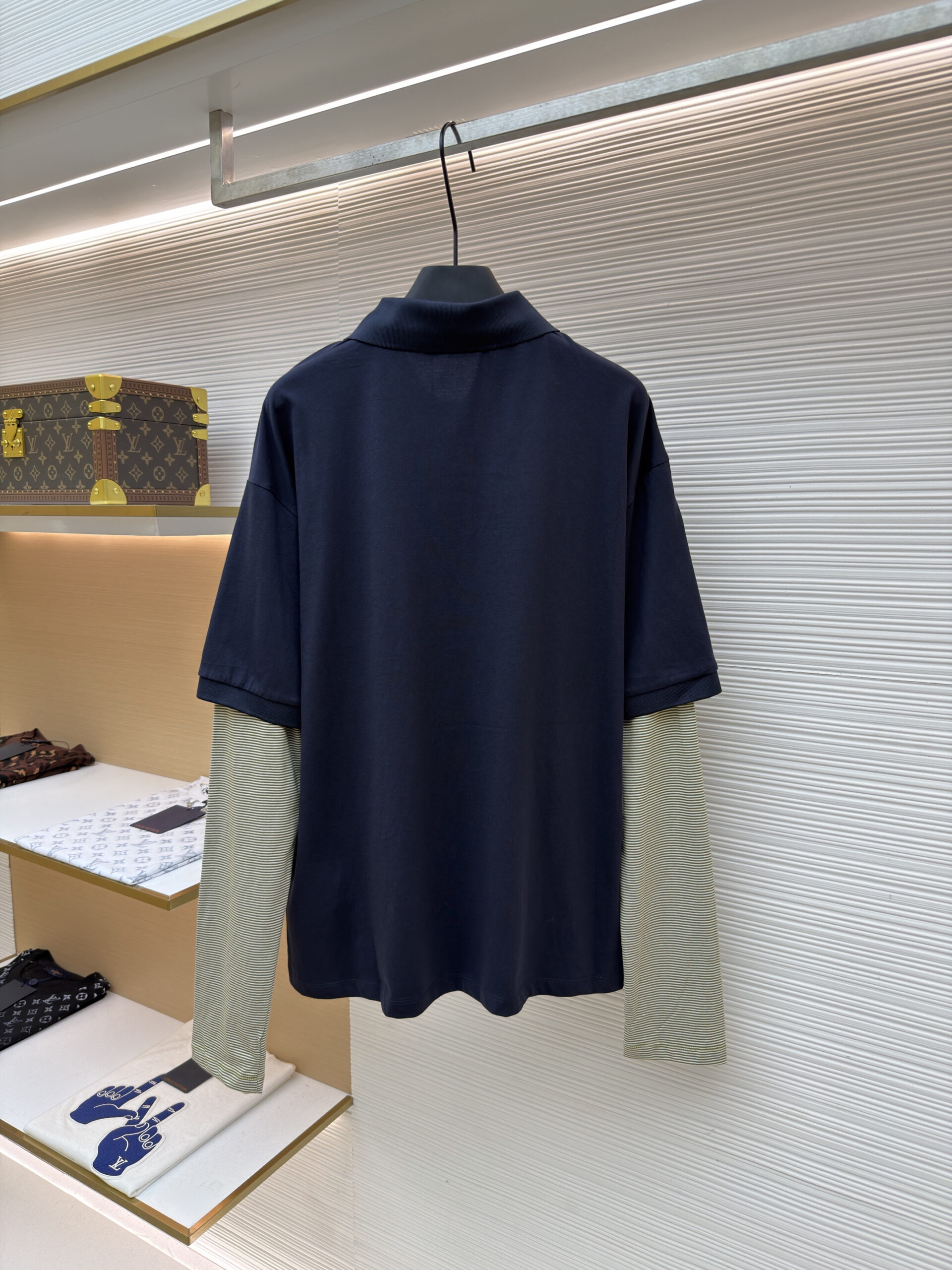 Alternative view of MiuMiu
