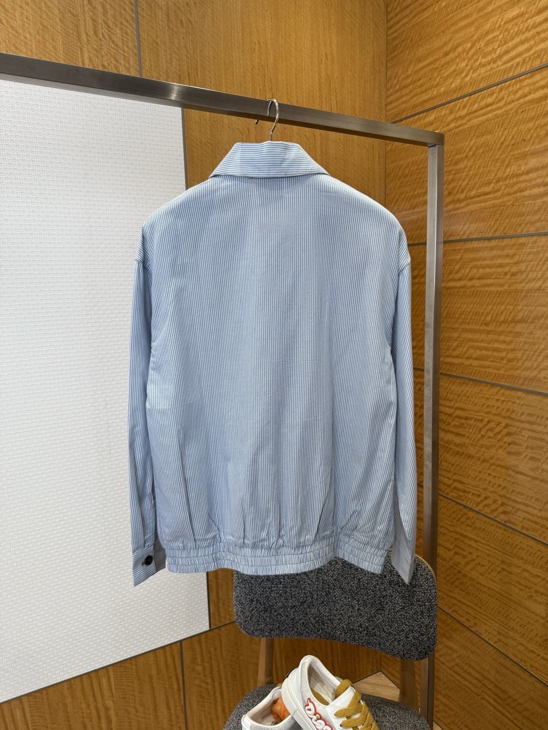 Alternative view of MiuMiu